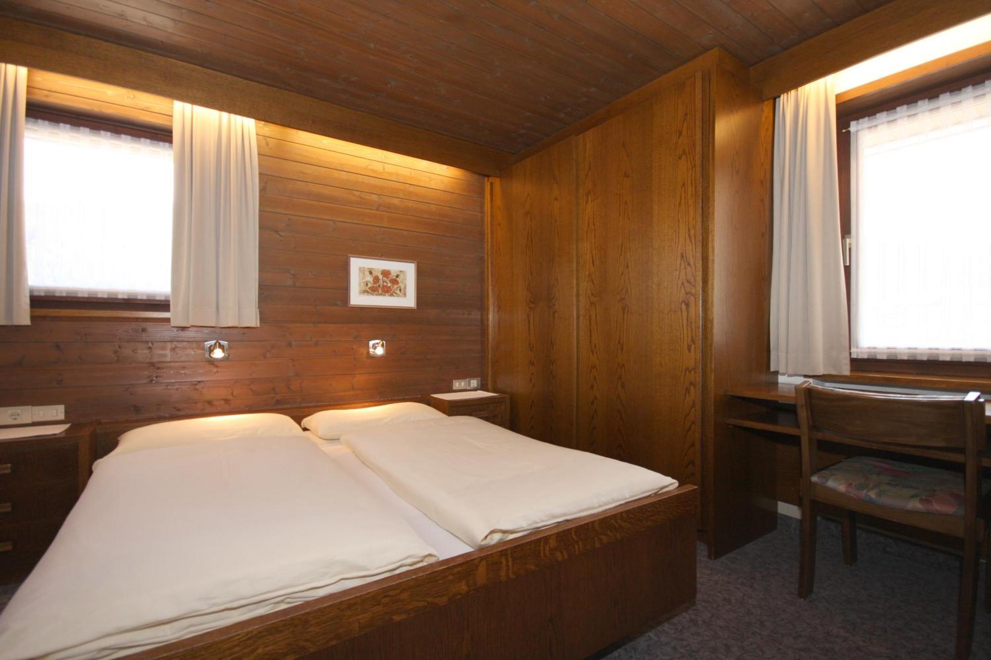 Apartments Residence Alta Badia Кольфоско Номер фото